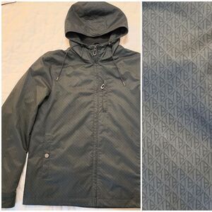 Ted Baker London "Clee" Hooded Lightweight Windbreaker Jacket Size 3 Medium